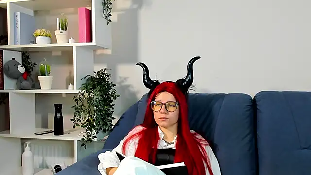 ShanaHearns's cam snapshot