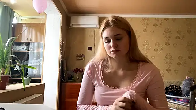 Malley_Saunds's cam snapshot