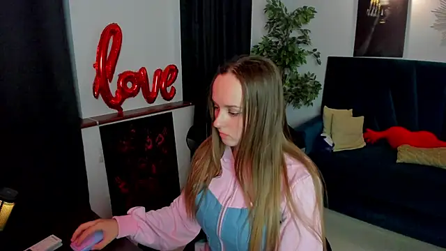 MollyMazer's cam snapshot