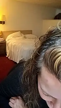 whitecream88's cam snapshot