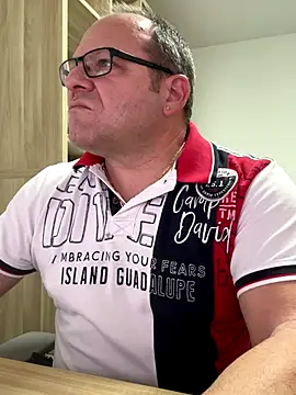 coupleLatinaLovers live sex cam