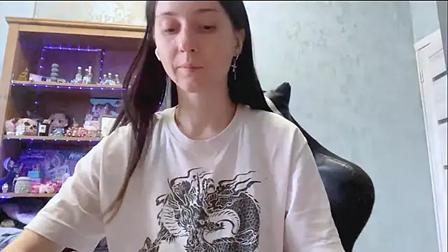 CyberAIice's cam snapshot