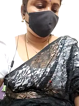 gaurika18's cam snapshot