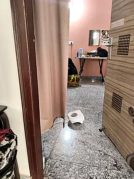 Shalu_G's cam snapshot