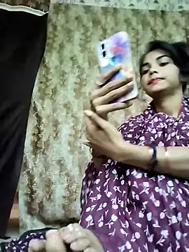 Sexy-Riyanshi's cam snapshot