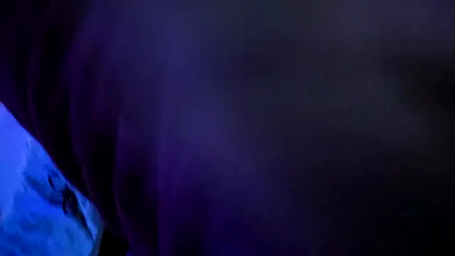 Mrkarizma's cam snapshot