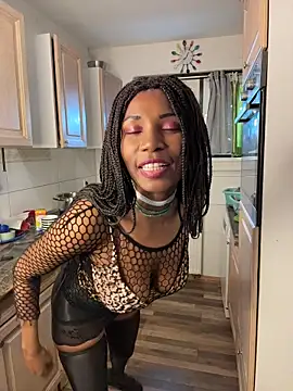 Squirt-Fuck-Queen's web cam