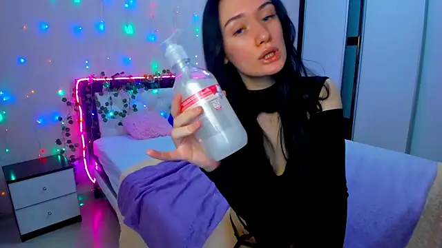 Arina_Meow19's cam snapshot