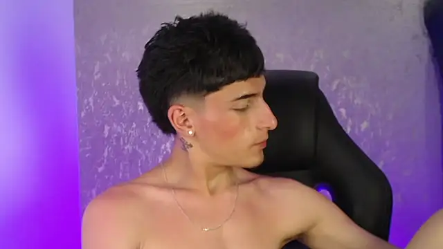 MateoMitchell live sex cam