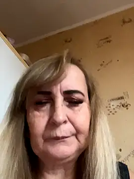 Irina2909@xh live sex cam