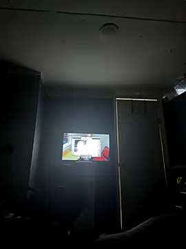 sexyhotstud12's cam snapshot