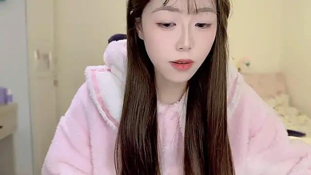 Onecutelittle live sex cam