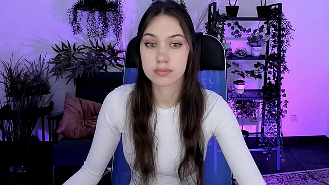 BlossomVesper's cam snapshot