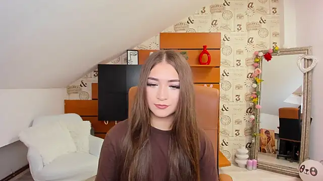 EllaClarke live sex cam