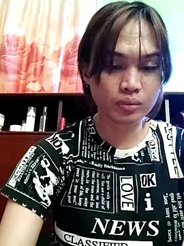 QueenSoreal live sex cam