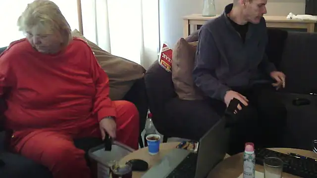 Sylviastar46 live sex cam