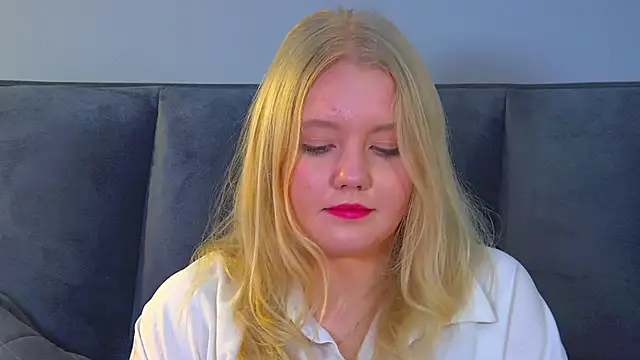 EmilyEvanse's cam snapshot