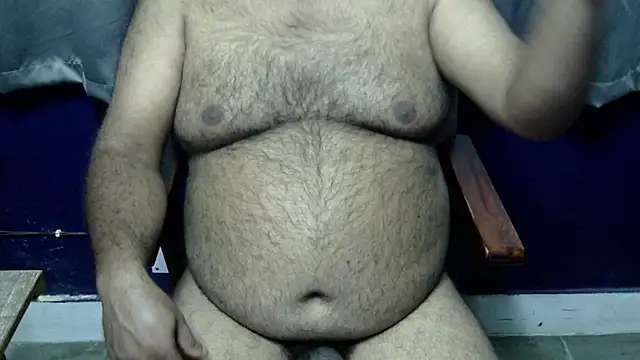 hairysubcub_70's cam snapshot