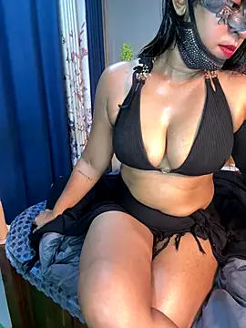 Cinderella-98 live sex cam