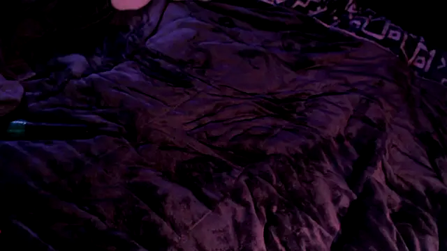 SpunsieLove live sex cam