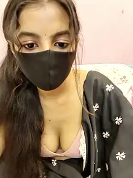 Sweets-jaanu's cam snapshot