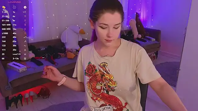 Mira_Falls live sex cam