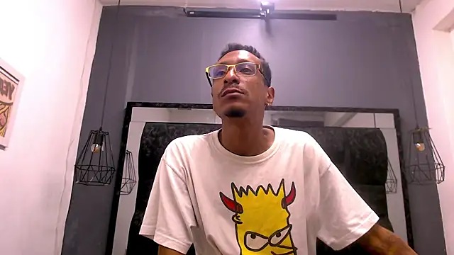 Jose_Smoke live sex cam