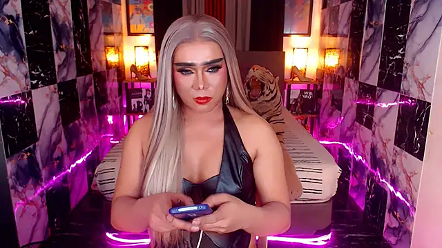 Seductivemeganxx live sex cam