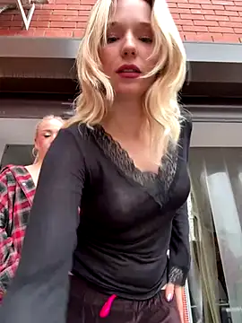 RollDolls live sex cam