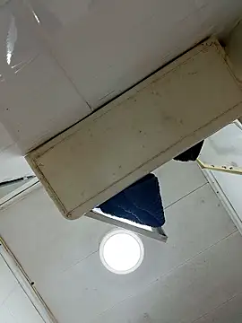 hello098712 live sex cam