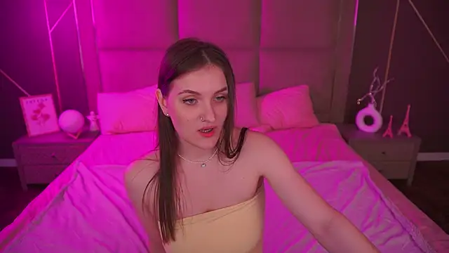 EmmyCharmm live sex cam