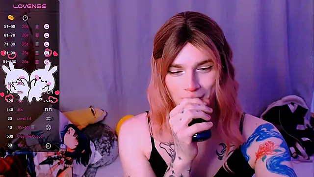 Alice_Hells live sex cam