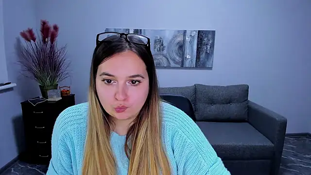 Maria_Bond's cam snapshot