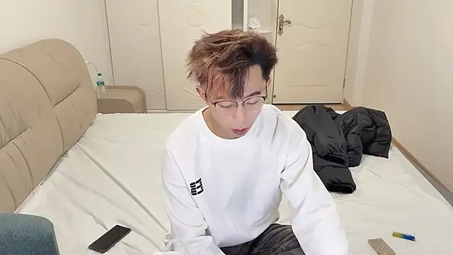 STxuguanhan live sex cam