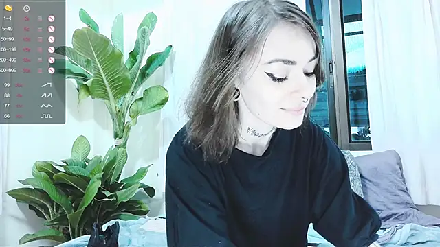 pale_skin live sex cam