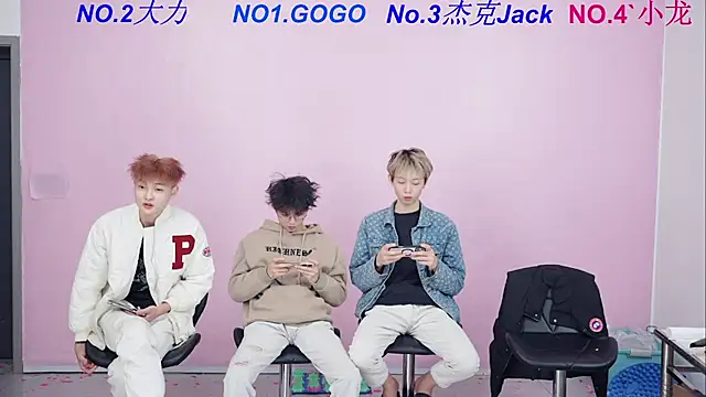 Beautifulboys-999 live sex cam