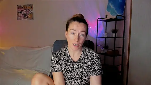 RebeccaMartinez live sex cam