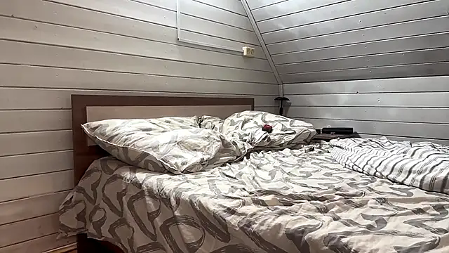 KiyokoEeds's cam snapshot