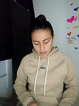 Paige_Turner_'s cam snapshot