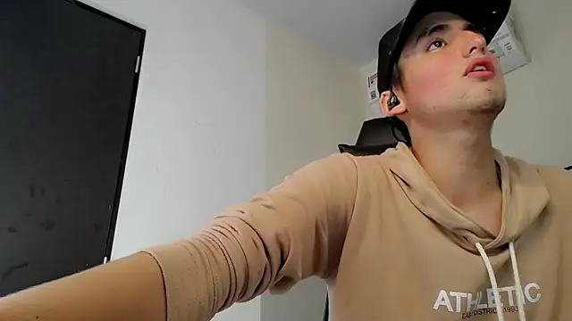 Fernan_flow live sex cam