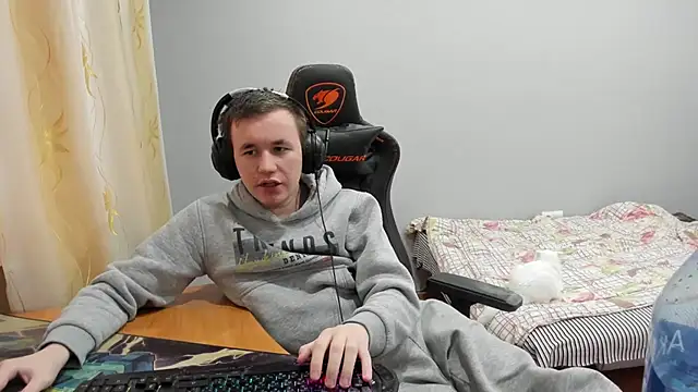 iliaskrislove live sex cam