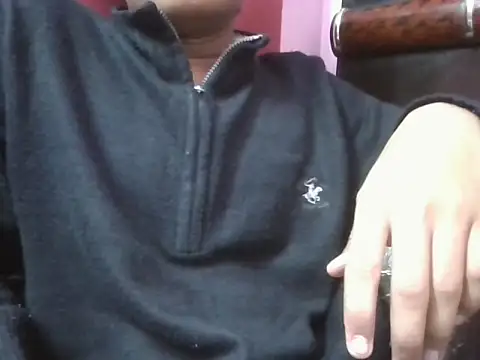 Studfromdelhi live sex cam