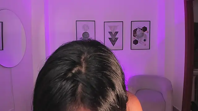 Beverly_johnson's cam snapshot