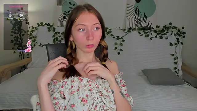 try_love_'s cam snapshot