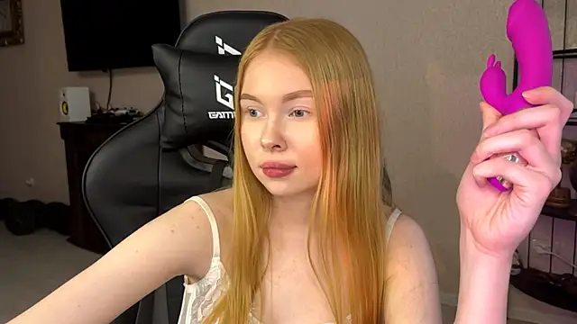 RaguelNicksons's cam snapshot