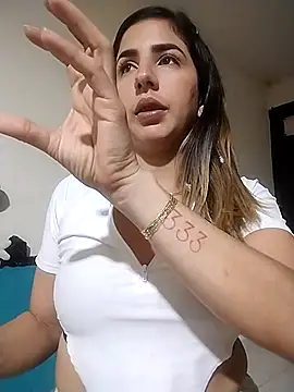 Monitaxhot's cam snapshot