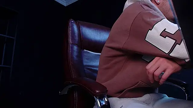 BrandonTate live sex cam