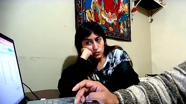 DaylaOficial's cam snapshot