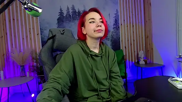 MarcelineChi's cam snapshot