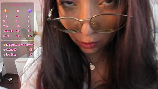 Ari_lynn_'s cam snapshot